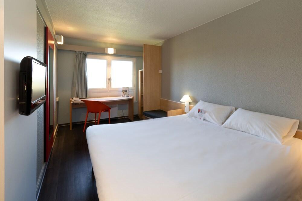 Hotel Ibis Saint Dizier Exterior foto