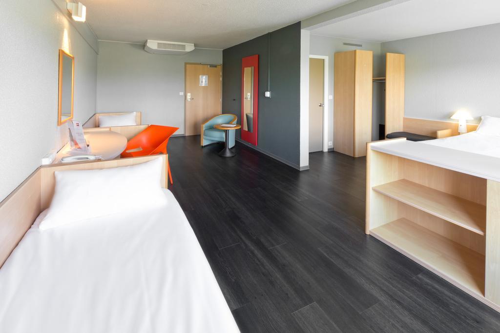 Hotel Ibis Saint Dizier Exterior foto