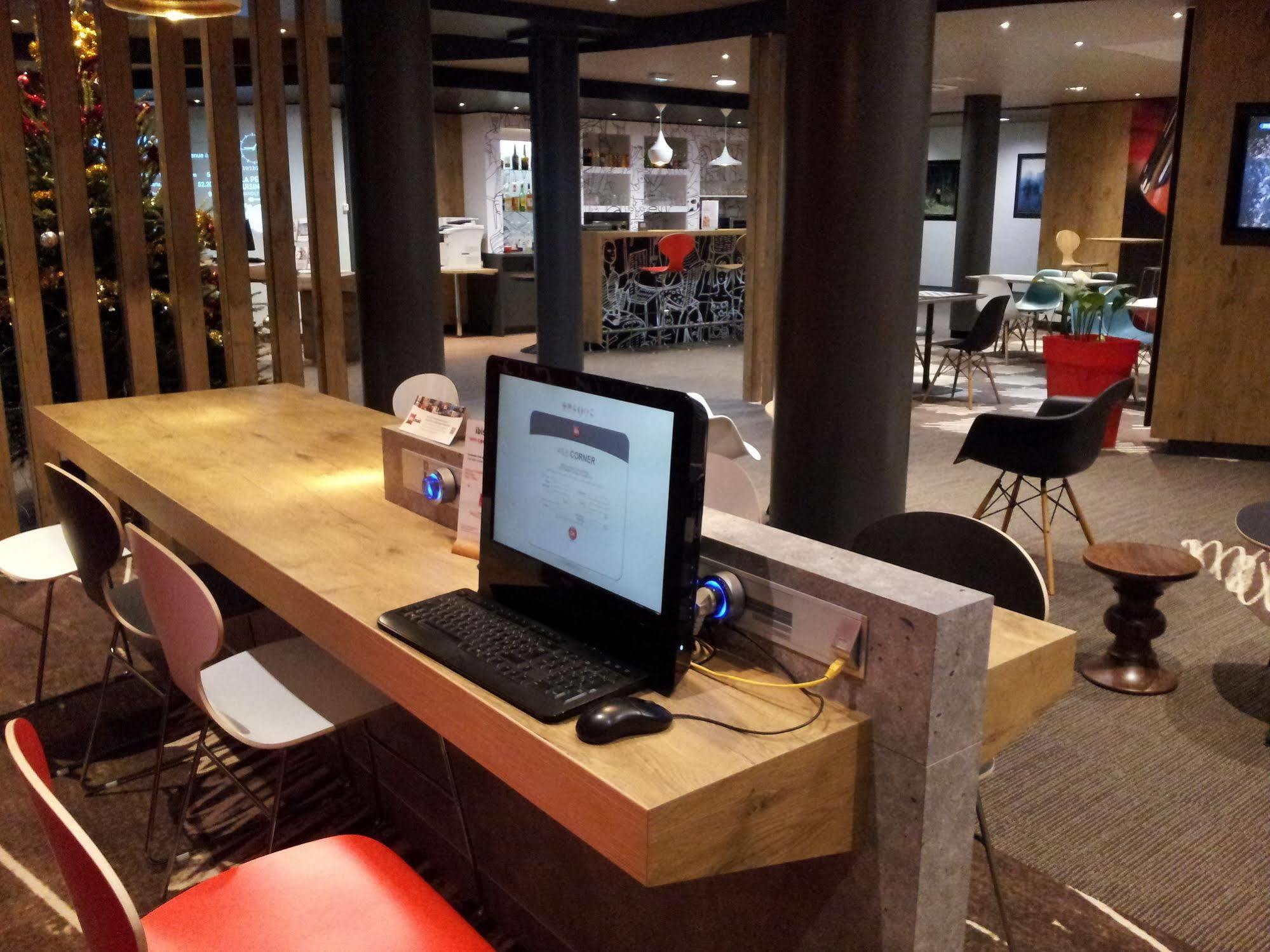 Hotel Ibis Saint Dizier Exterior foto